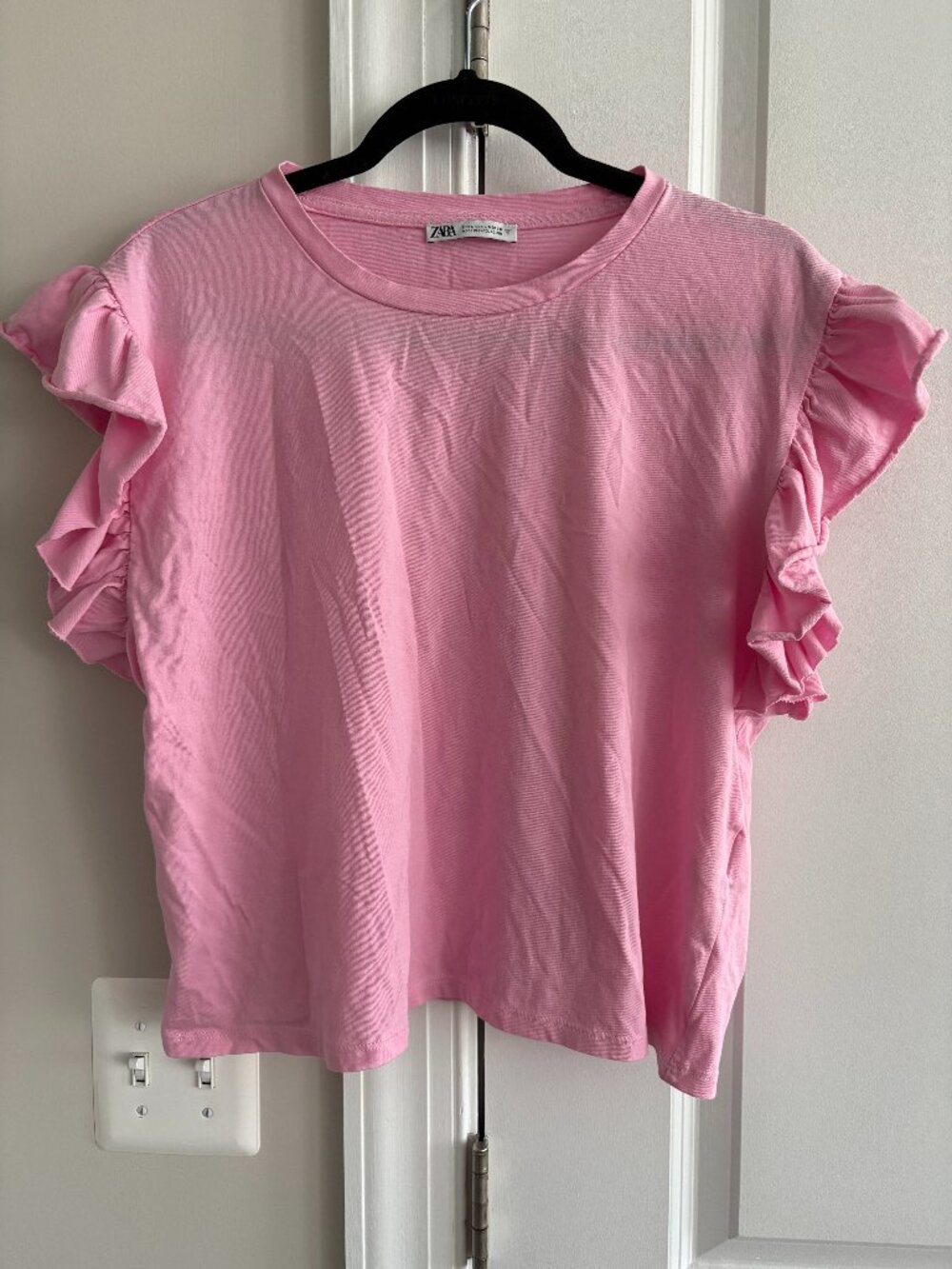 ZARA Pink Ruffled Short Sleeve Crew Neck T-Shirt - SZ L